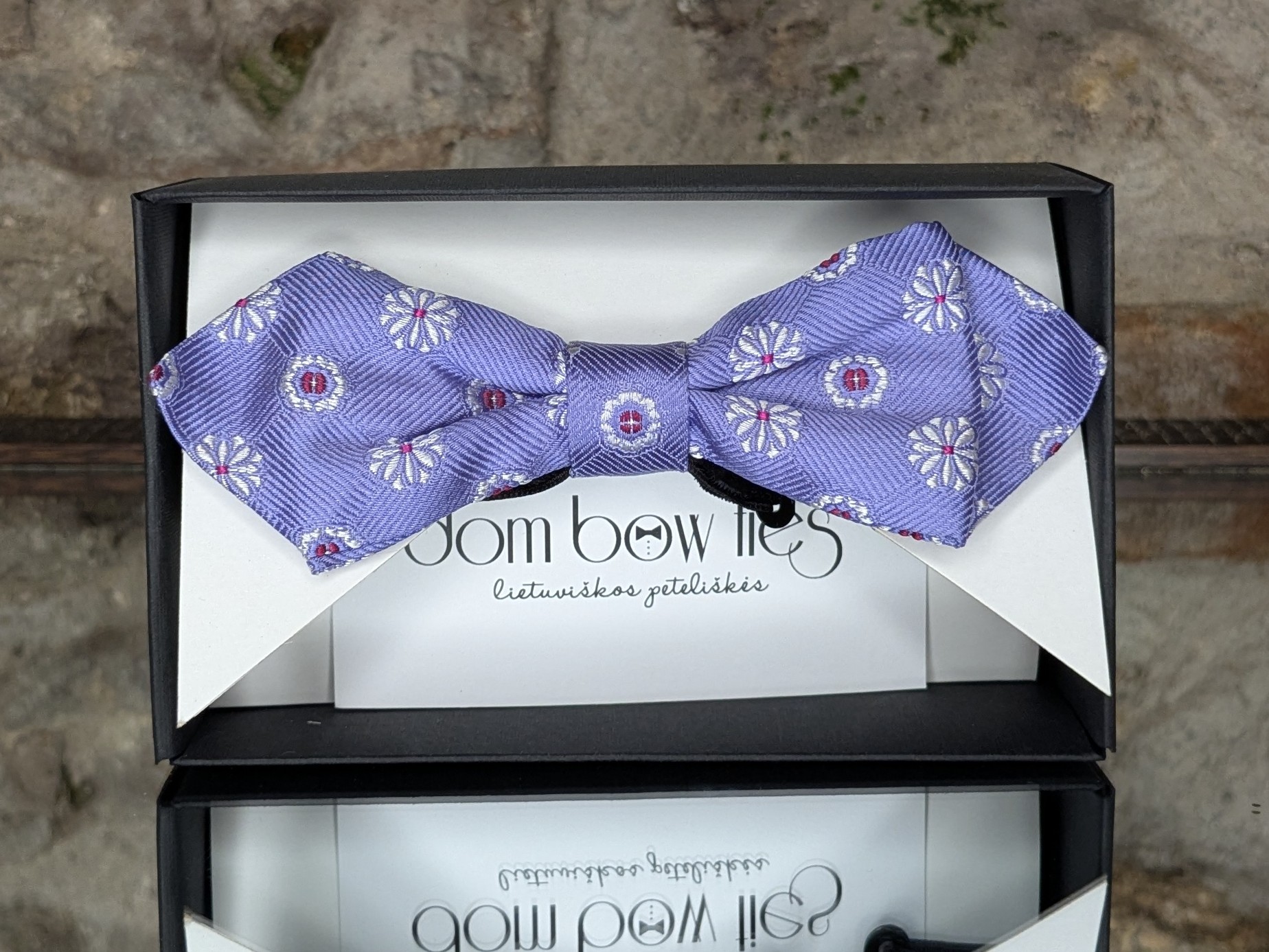 PXL_20251201_110857110 PXL_20251201_110857110