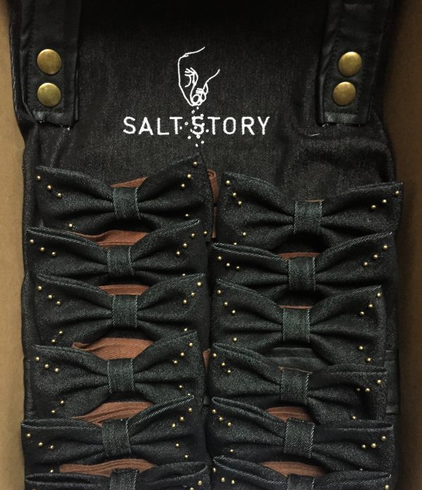Džinsinės peteliškės // "Salt Story"